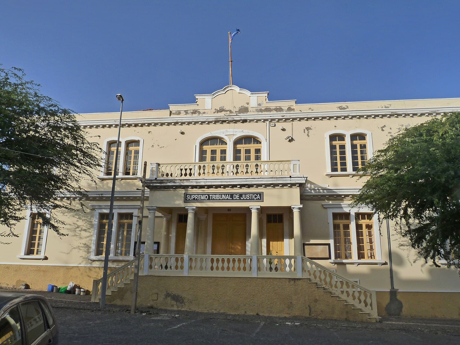 Façade of the Supreme Court of Justice, Praia